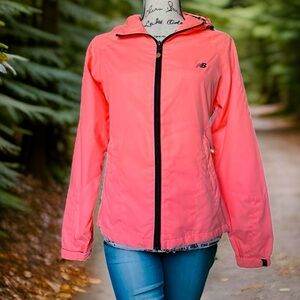 New Balance Coral Well Worn & Still Running Hooded Windbreaker Jacket - Small